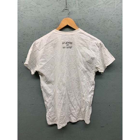 Thrasher Men’s M White Graphic Skate T-Shirts Lot of 2 Comic Style Tees - Picture 16 of 16